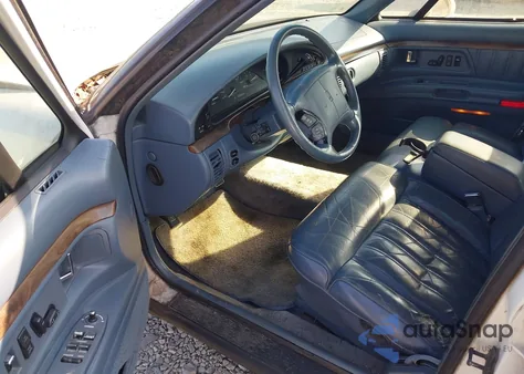 1994 Oldsmobile 98 Regency from USA, damaged, VIN 1G3CX52L2R4321041